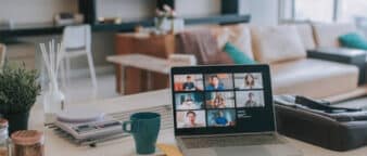 How to Write a Webinar Moderator Script for a Successful Presentation